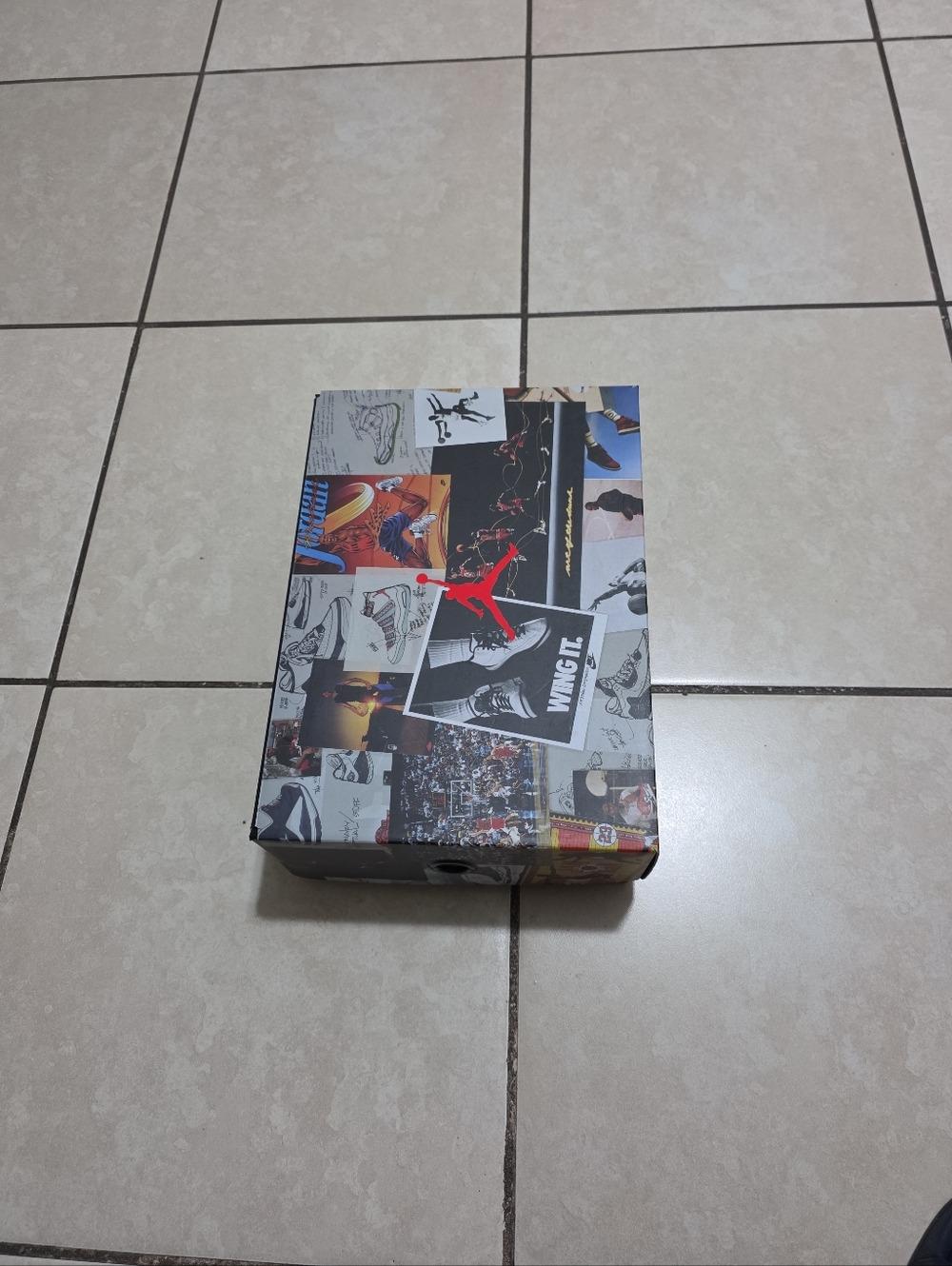 Empty Shoe Box - Picture 4 of 6